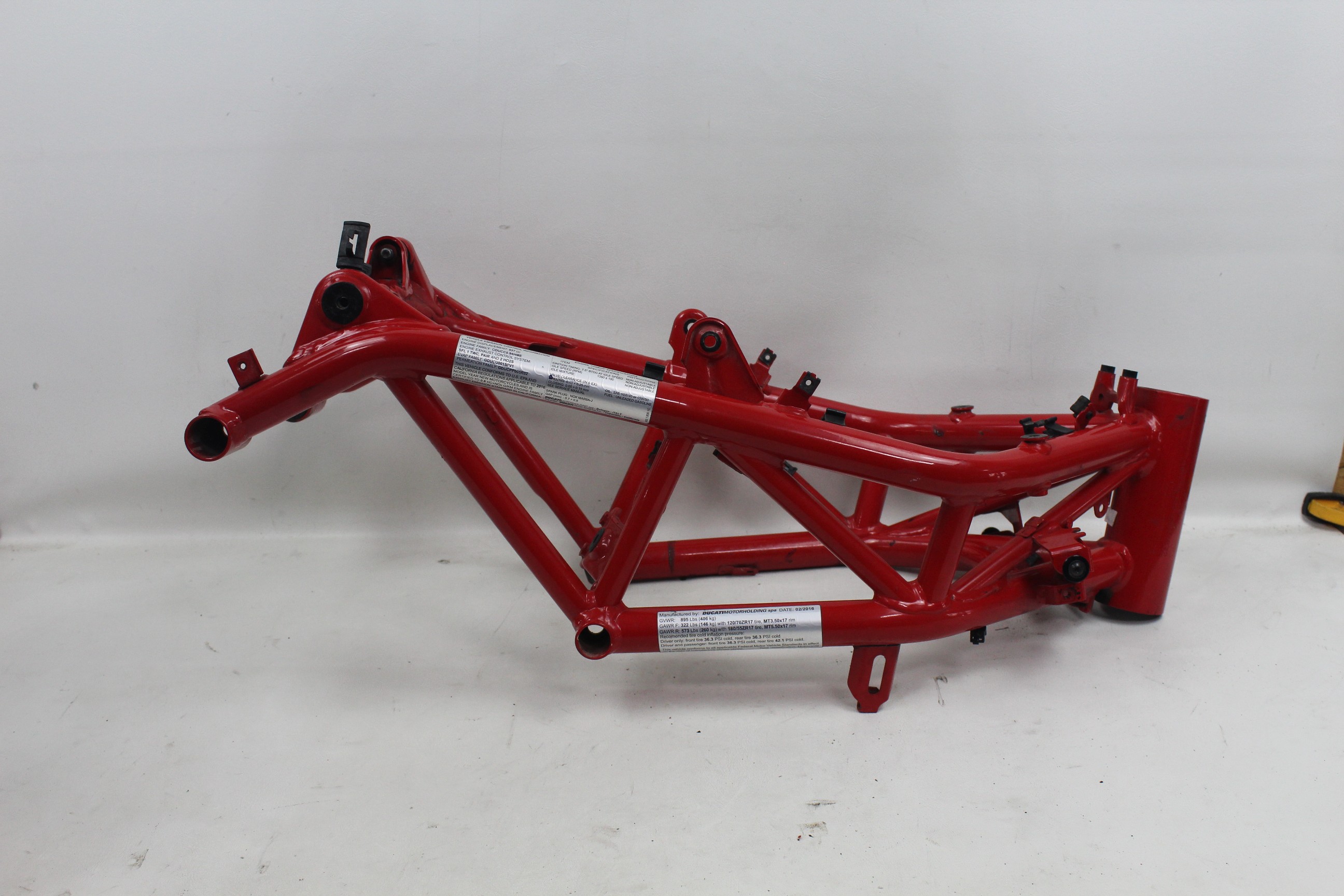 Ducati Hypermotard 939SP 939 Main Frame Chassis STRAIGHT SLVG