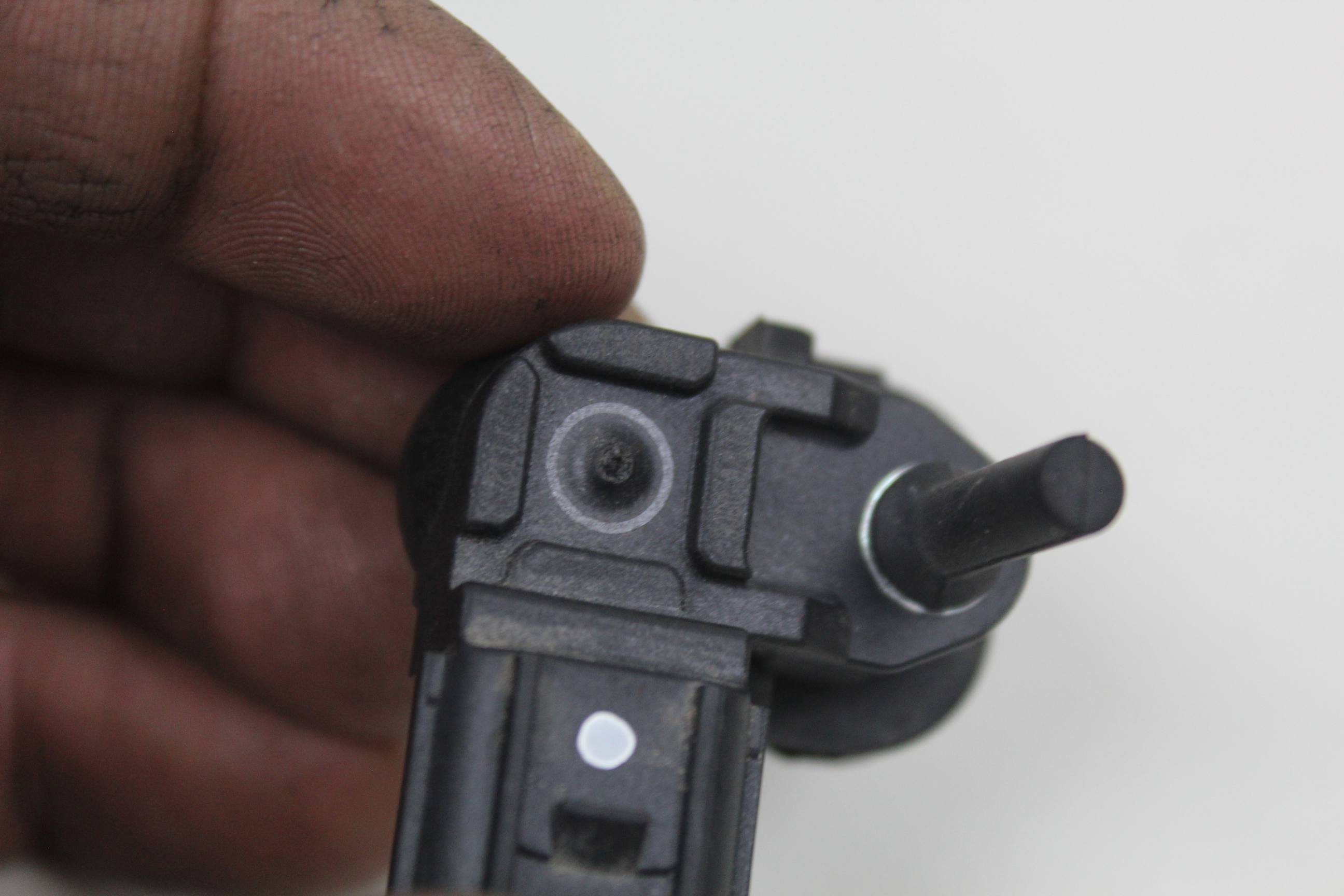 n0n0　0910 Kawasaki ZX10R Ninja 21-22 Engine Motor Air Map Sensor Switch 2