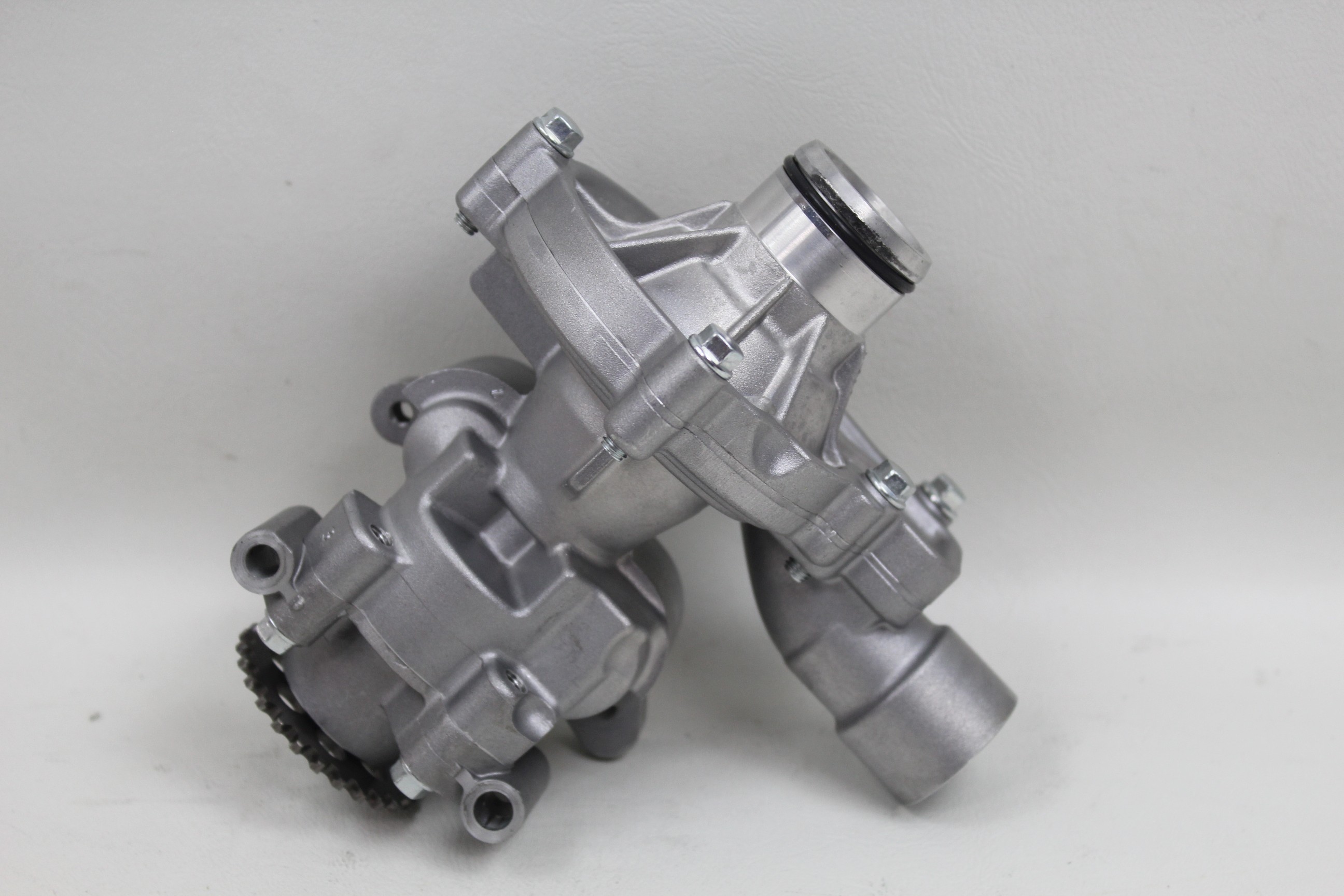 Triumph Street Triple 765 20-22 OEM Oil Pump NEW TAKEOFF T1211283